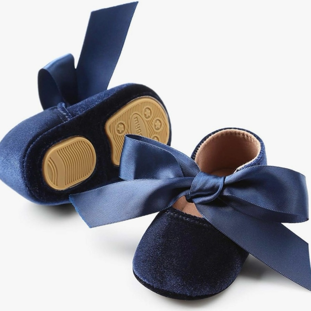 Baby girl navy blue bow shoes (size 3-6 months) - Picture 2 of 3